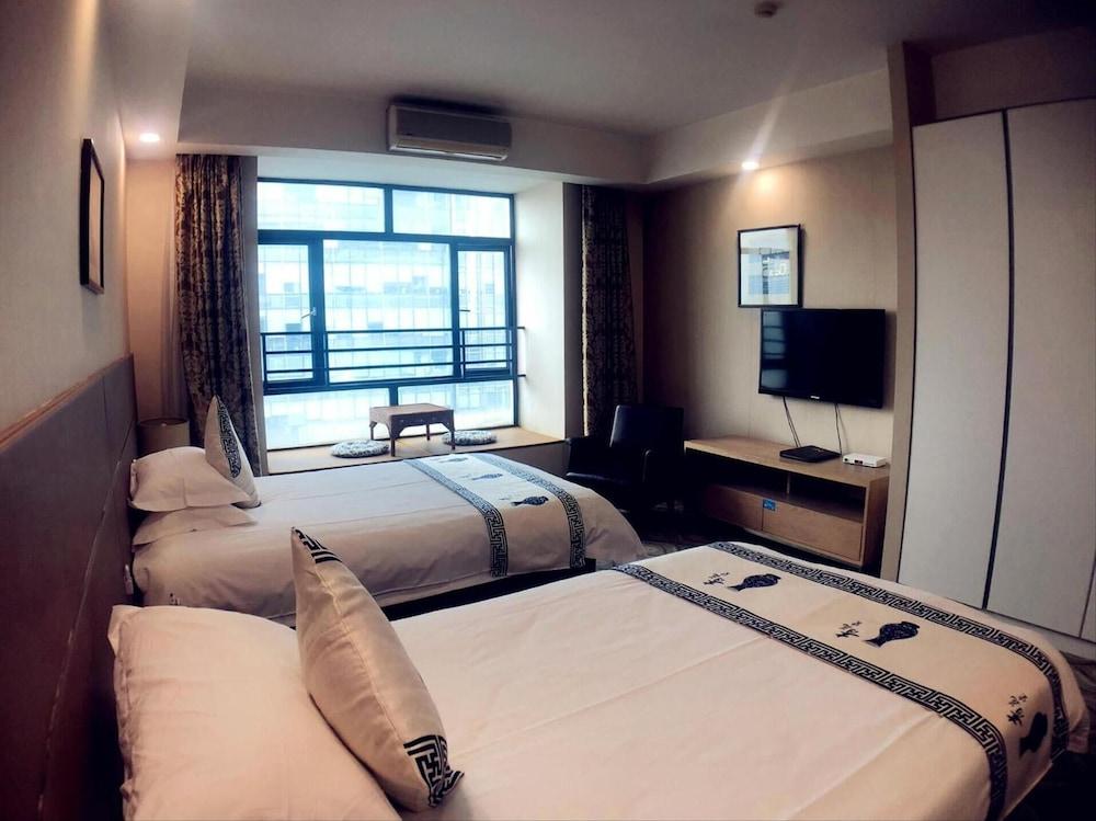 Urban Hotel Шанхай Екстериор снимка