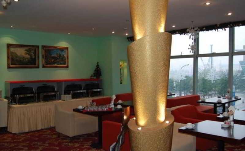 Urban Hotel Шанхай Екстериор снимка