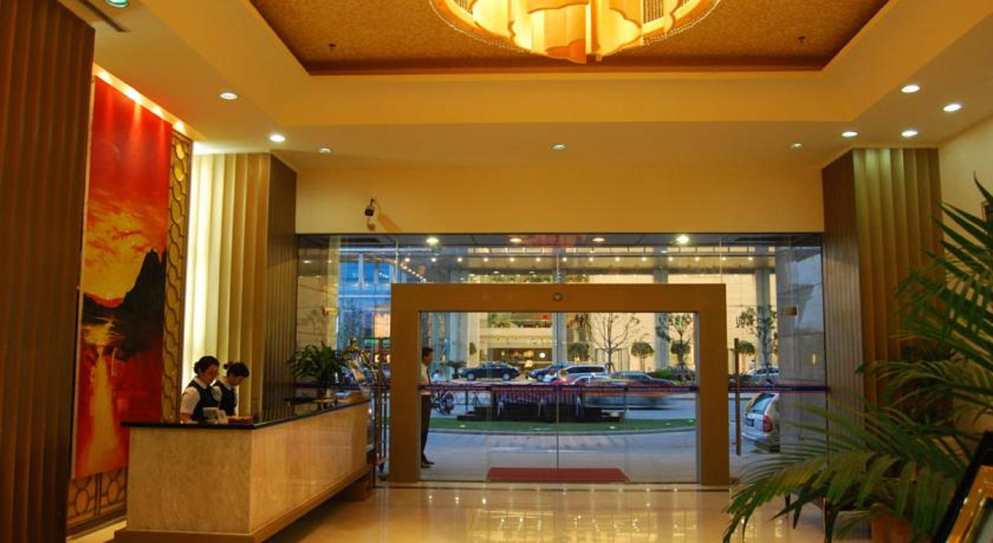 Urban Hotel Шанхай Екстериор снимка